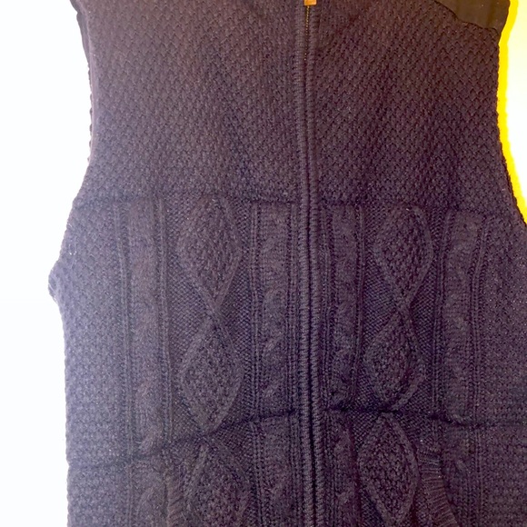 Men’s Anapo Navy Blue Vest, good condition. - Picture 2 of 5